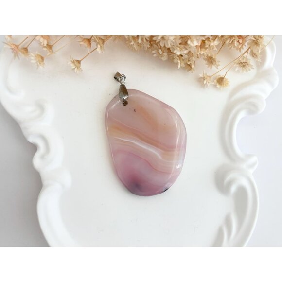Apricot Polished Banded Agate Crystal Free-Form Sterling Silver Vintage Pendant - Picture 2 of 12